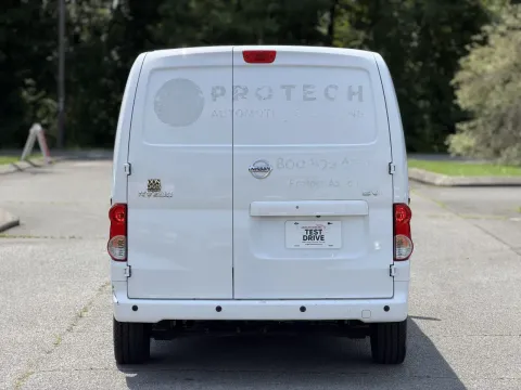 More photos of 2021 Nissan NV200 SV at Angel Motors Inc, TN