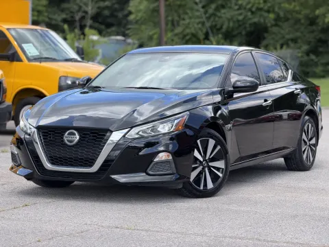 Photos of 2021 Nissan Altima 2.5 SV for sale in Smyrna, TN at Angel Motors Inc
