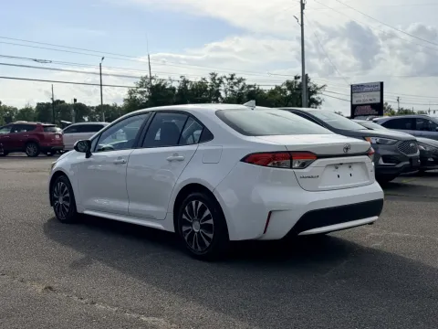 More photos of 2020 Toyota Corolla LE at Angel Motors Inc, TN