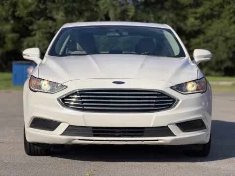 Another view of 2017 Ford Fusion SE for sale in Smyrna, TN at Angel Motors Inc