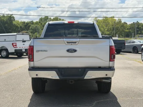 More photos of 2016 Ford F-150 Lariat at Angel Motors Inc, TN