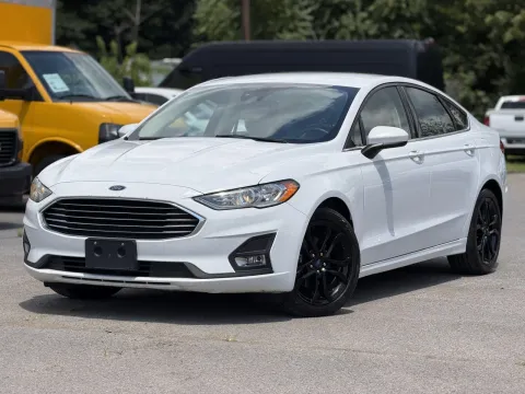 Photos of 2019 Ford Fusion SE for sale in Smyrna, TN at Angel Motors Inc