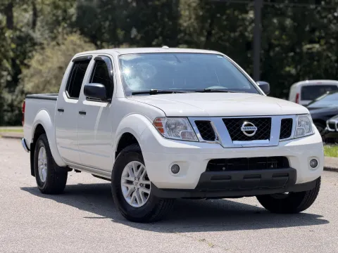 More photos of 2017 Nissan Frontier SV at Angel Motors Inc, TN