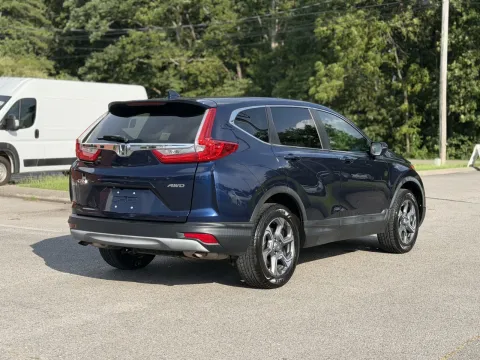 More photos of 2017 Honda CR-V EX at Angel Motors Inc, TN