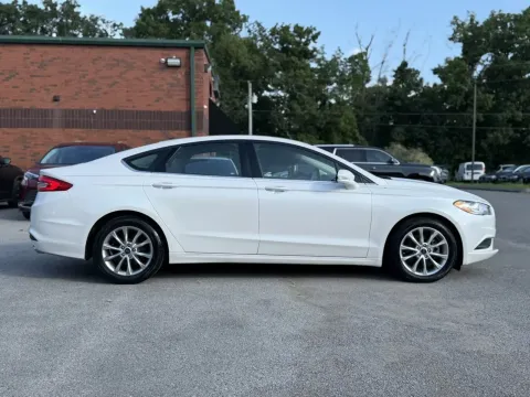 More photos of 2017 Ford Fusion SE at Angel Motors Inc, TN