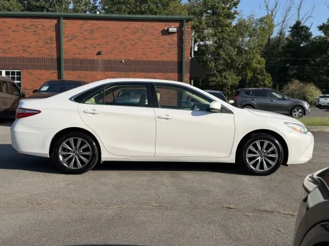 More photos of 2016 Toyota Camry LE at Angel Motors Inc, TN