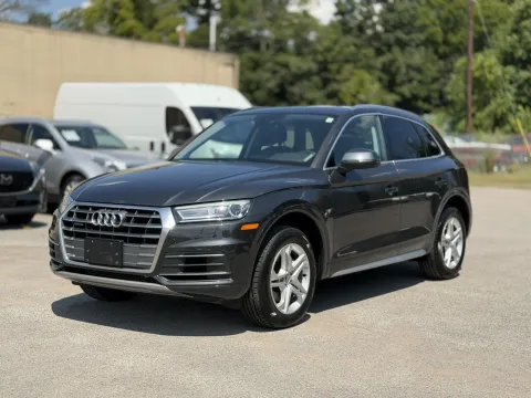 Photos of 2019 Audi Q5 quattro Premium 45 TFSI for sale in Smyrna, TN at Angel Motors Inc