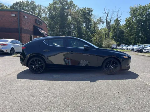 More photos of 2025 Mazda Mazda3 Hatchback 2.5 S Select Sport at Angel Motors Inc, TN
