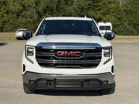 More photos of 2025 GMC Sierra 1500 SLT at Angel Motors Inc, TN