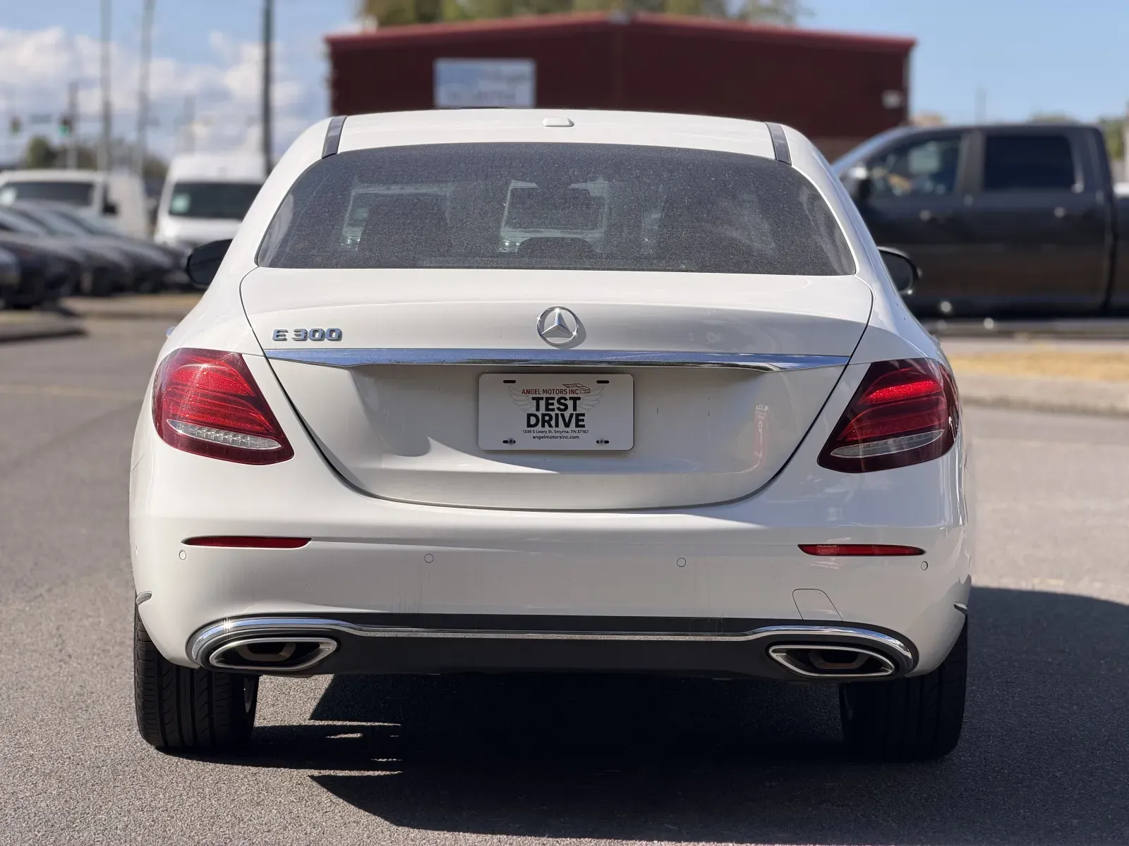 2019 Mercedes-Benz E-Class E300 - Photo 6