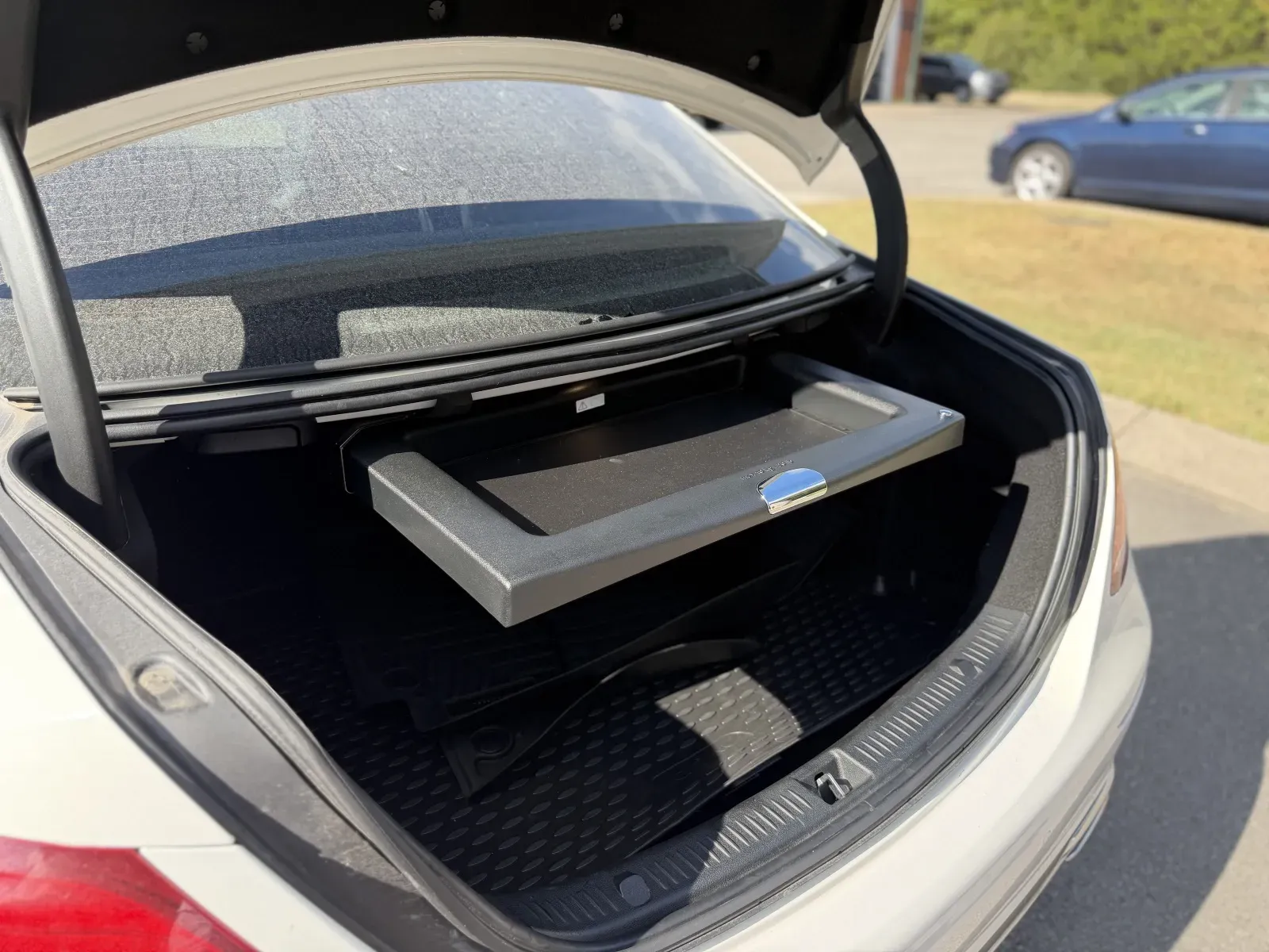 2019 Mercedes-Benz E-Class E300 - Photo 24