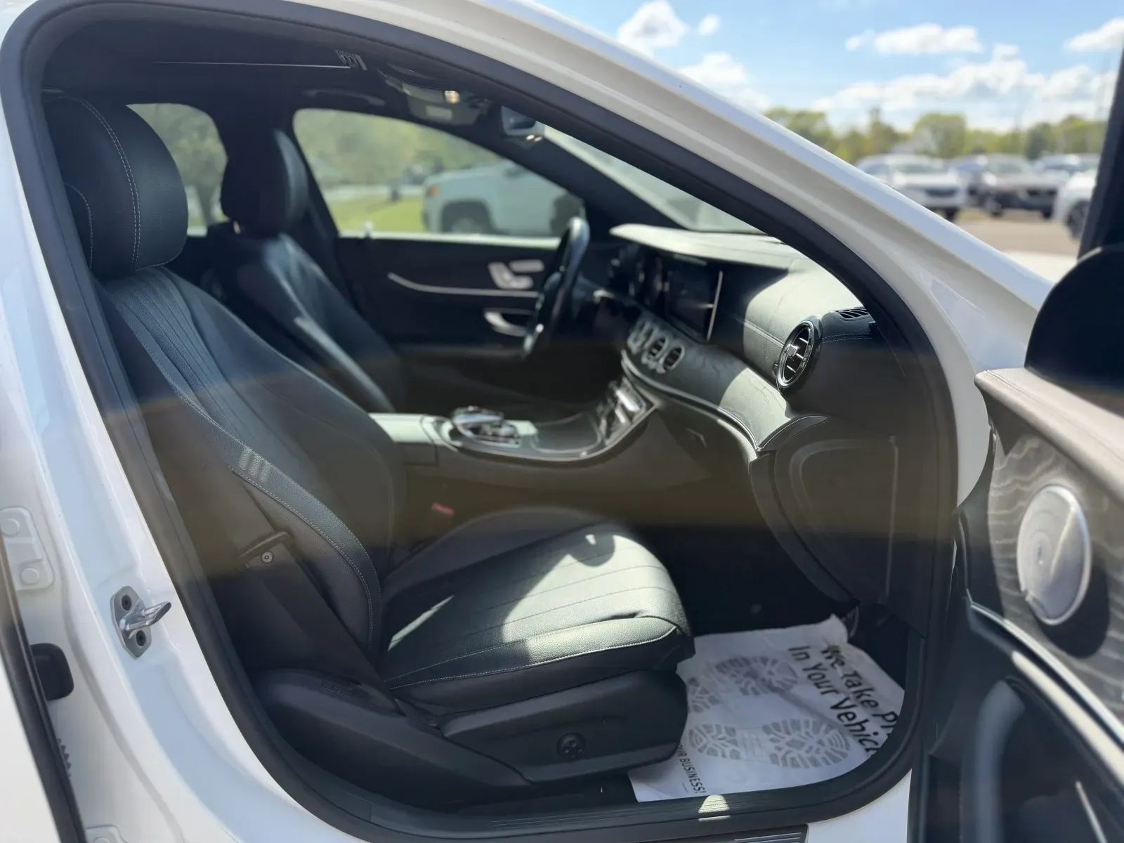 2019 Mercedes-Benz E-Class E300 - Photo 13