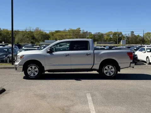 Another view of 2018 Nissan Titan SV for sale in Smyrna, TN at Angel Motors Inc