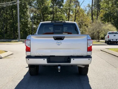 More photos of 2018 Nissan Titan SV at Angel Motors Inc, TN