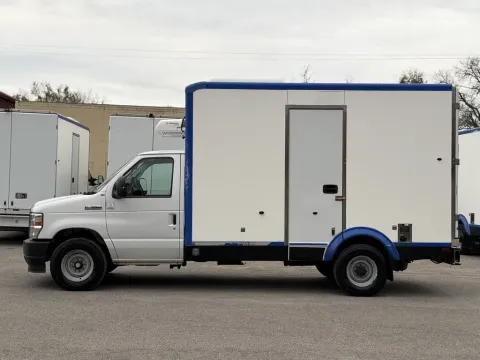 More photos of 2023 Ford E-Series E-350 SD at Angel Motors Inc, TN