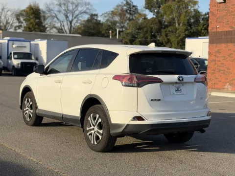 More photos of 2018 Toyota RAV4 LE at Angel Motors Inc, TN