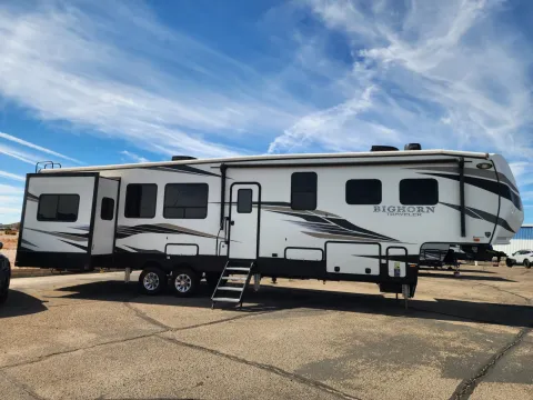 Another view of 2022 Heartland BIG Horn M37RD for sale in Lake Havasu City, AZ at Martin Swanty's Paradise Auto
