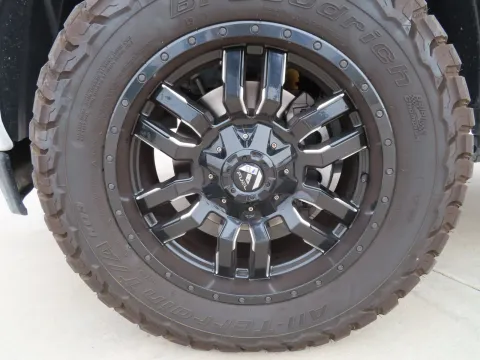 More photos of 2023 Ram 2500 Laramie at Martin Swanty's Paradise Auto, AZ