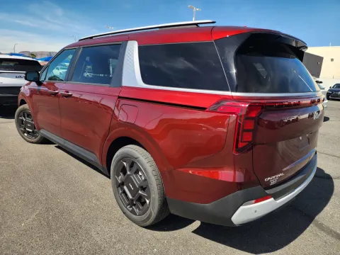 More photos of 2025 Kia Carnival Hybrid EX at Martin Swanty's Paradise Auto, AZ
