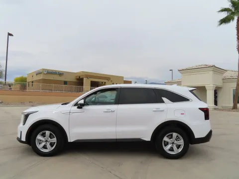 More photos of 2025 Kia Sorento LX at Martin Swanty's Paradise Auto, AZ