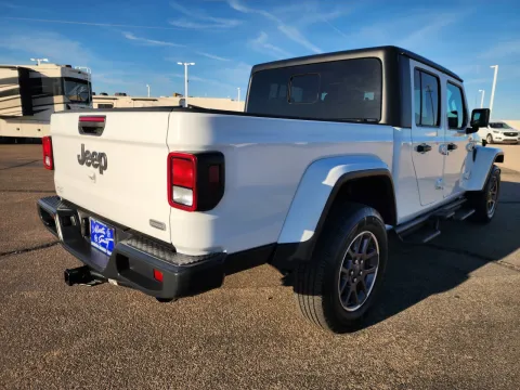 More photos of 2023 Jeep Gladiator Overland at Martin Swanty's Paradise Auto, AZ