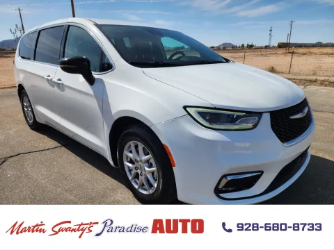 White 2024 Chrysler Pacifica Touring L for sale in Lake Havasu City, AZ