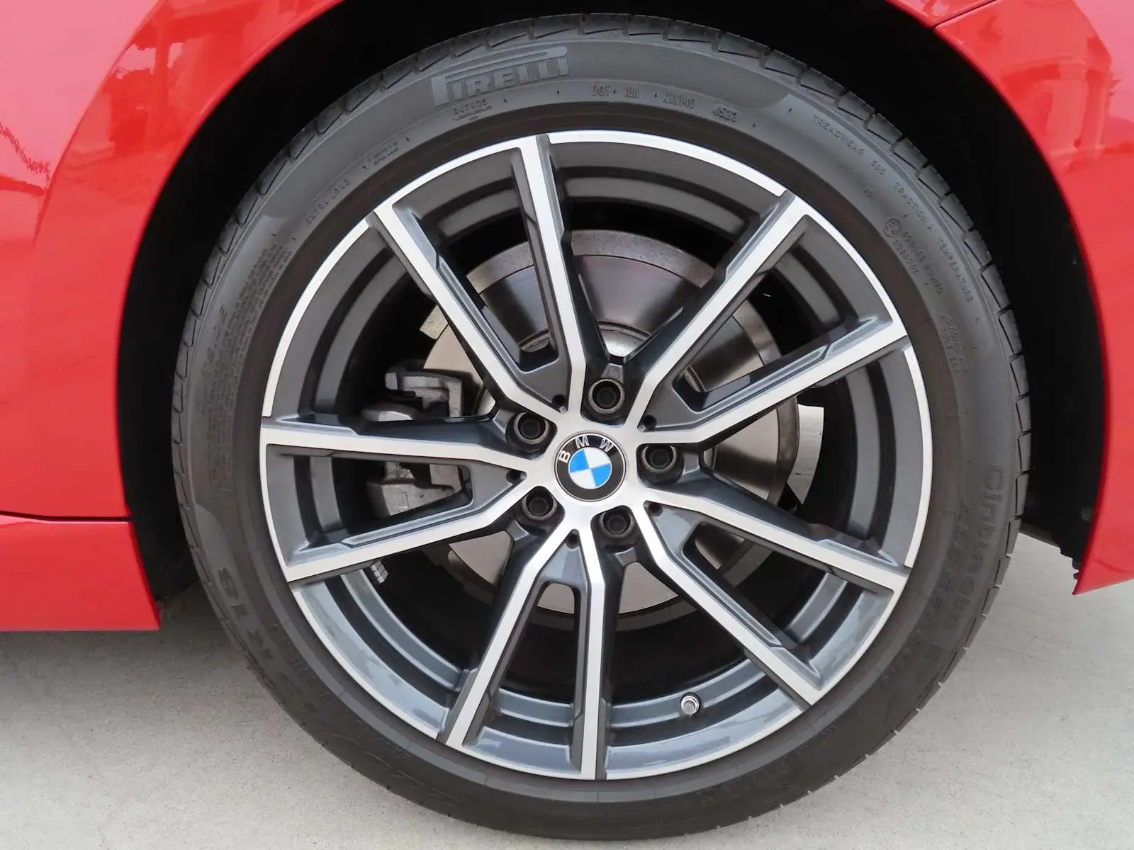 2024 BMW 2 Series 230i - Photo 6