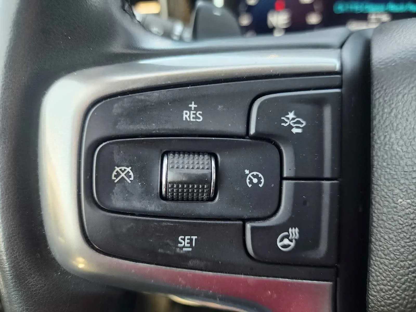 Chevrolet Silverado photo 20