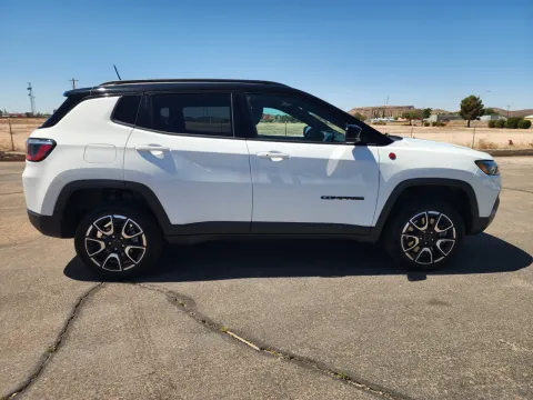 More photos of 2025 Jeep Compass Trailhawk at Martin Swanty's Paradise Auto, AZ
