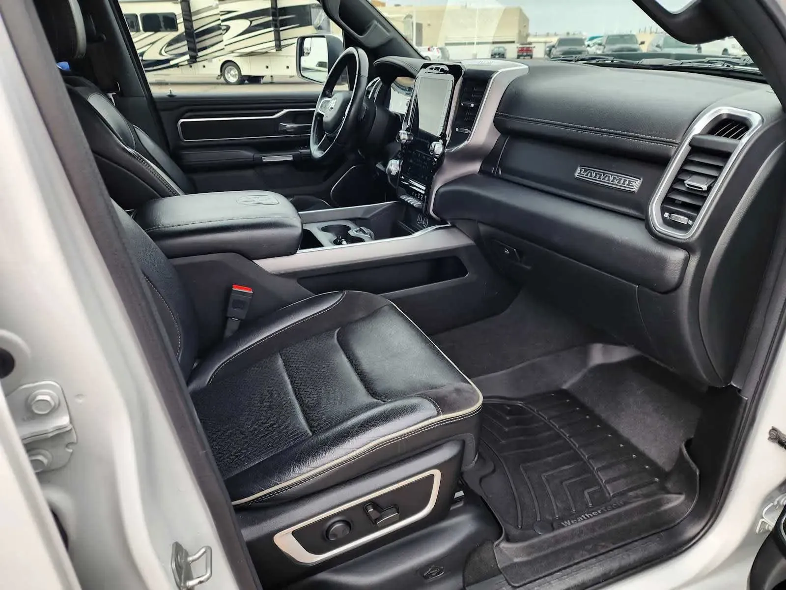 Ram 1500 photo 13