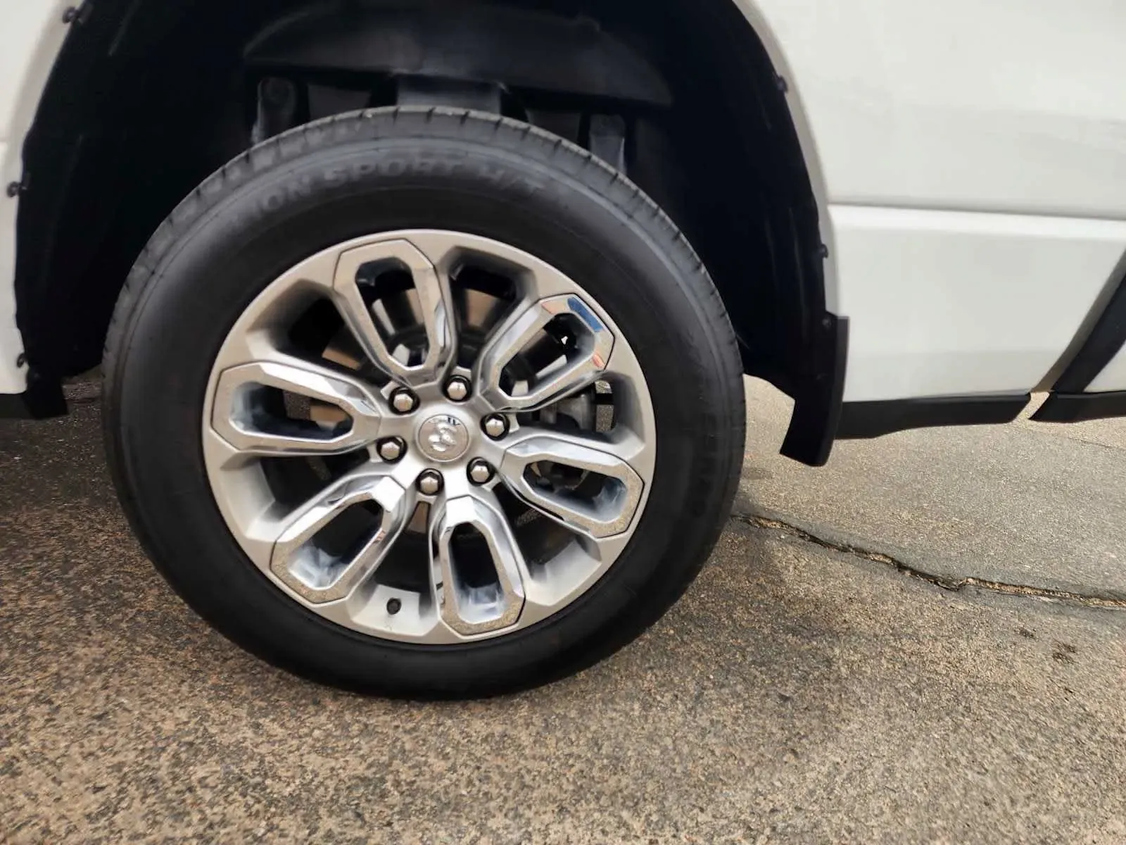 Ram 1500 photo 9