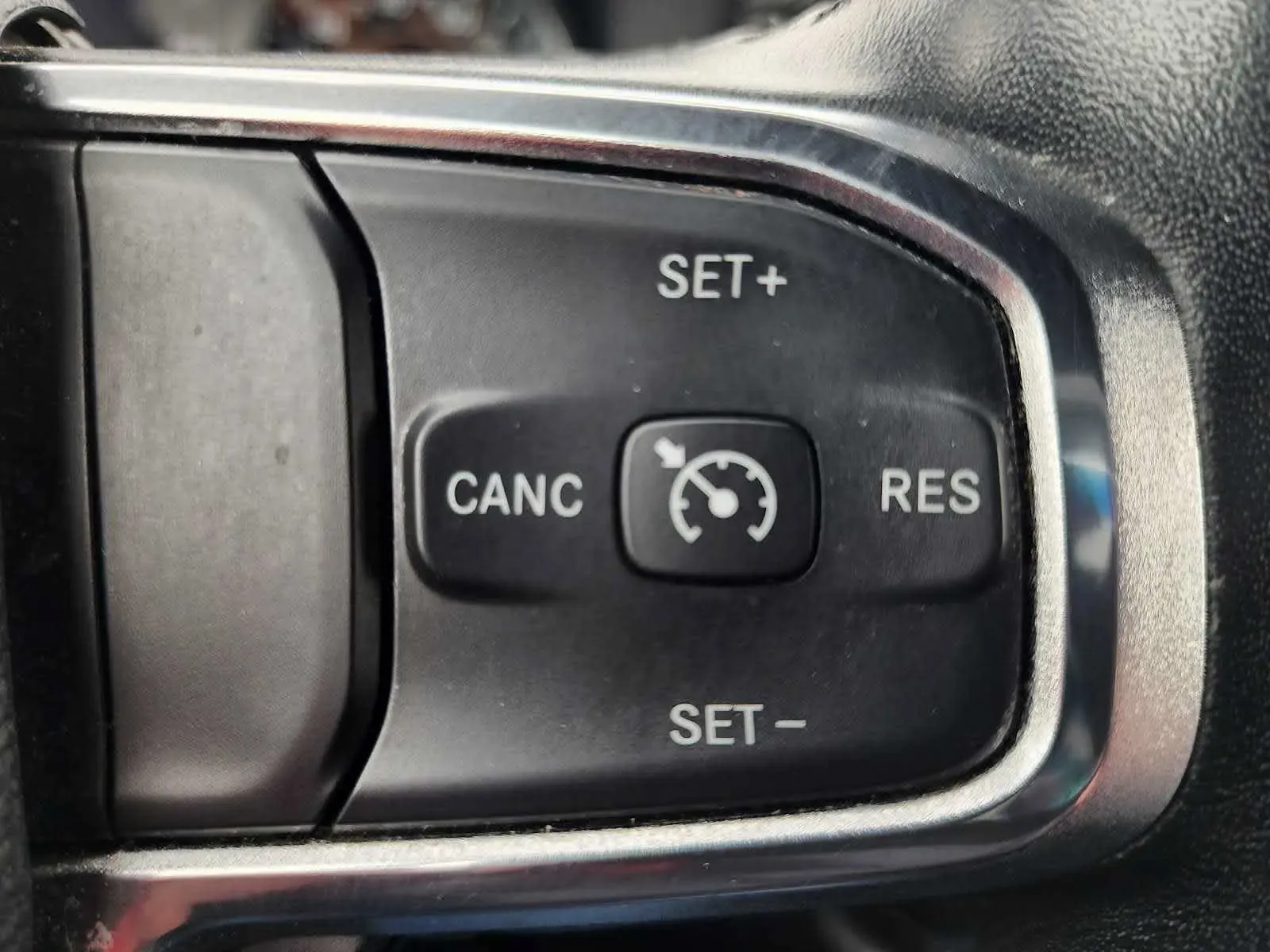 2023 RAM Ram 1500 Pickup Laramie - Photo 19