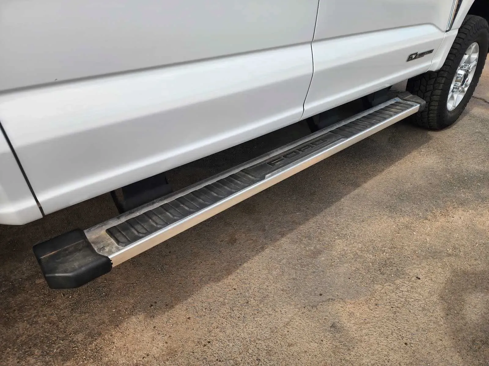 Ford F-250 photo 14