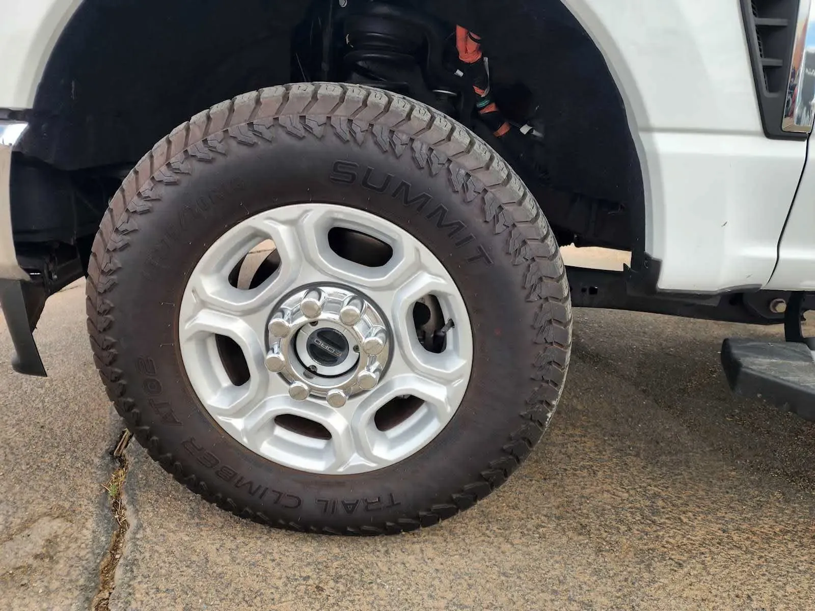 Ford F-250 photo 11