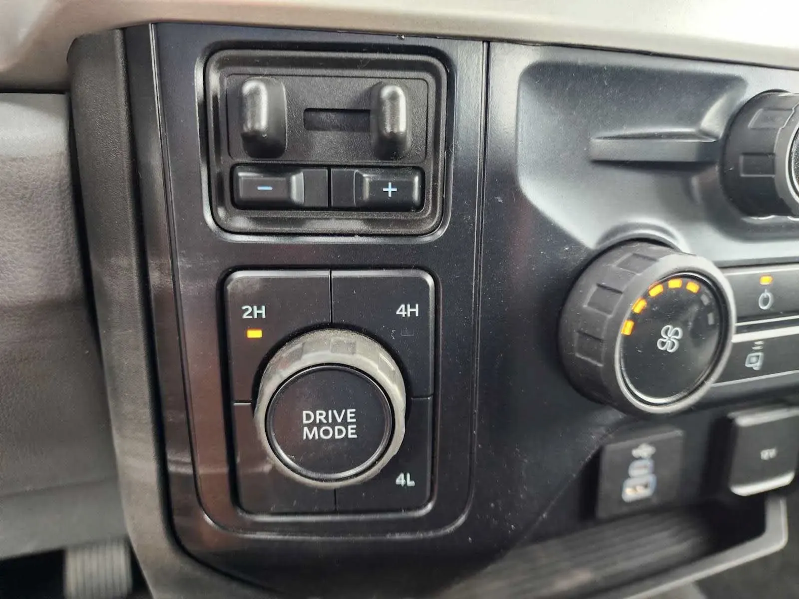 Ford F-250 photo 27