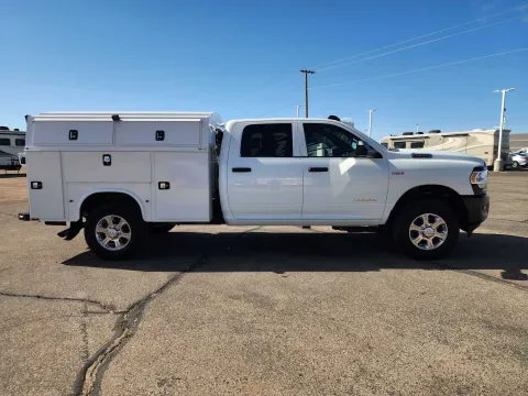 More photos of 2022 Ram 3500 Tradesman at Martin Swanty's Paradise Auto, AZ