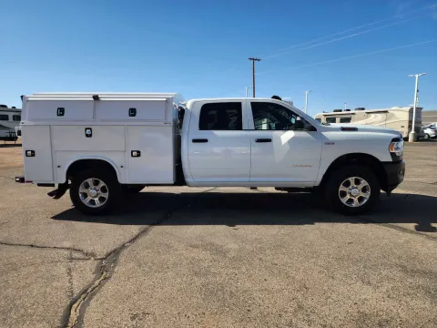 More photos of 2022 Ram 3500 Tradesman at Martin Swanty's Paradise Auto, AZ