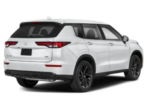 Photos of 2024 Mitsubishi Outlander for sale in Lake Havasu City, AZ at Martin Swanty's Paradise Auto