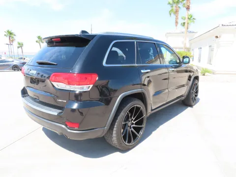 More photos of 2018 Jeep Grand Cherokee Limited at Martin Swanty's Paradise Auto, AZ