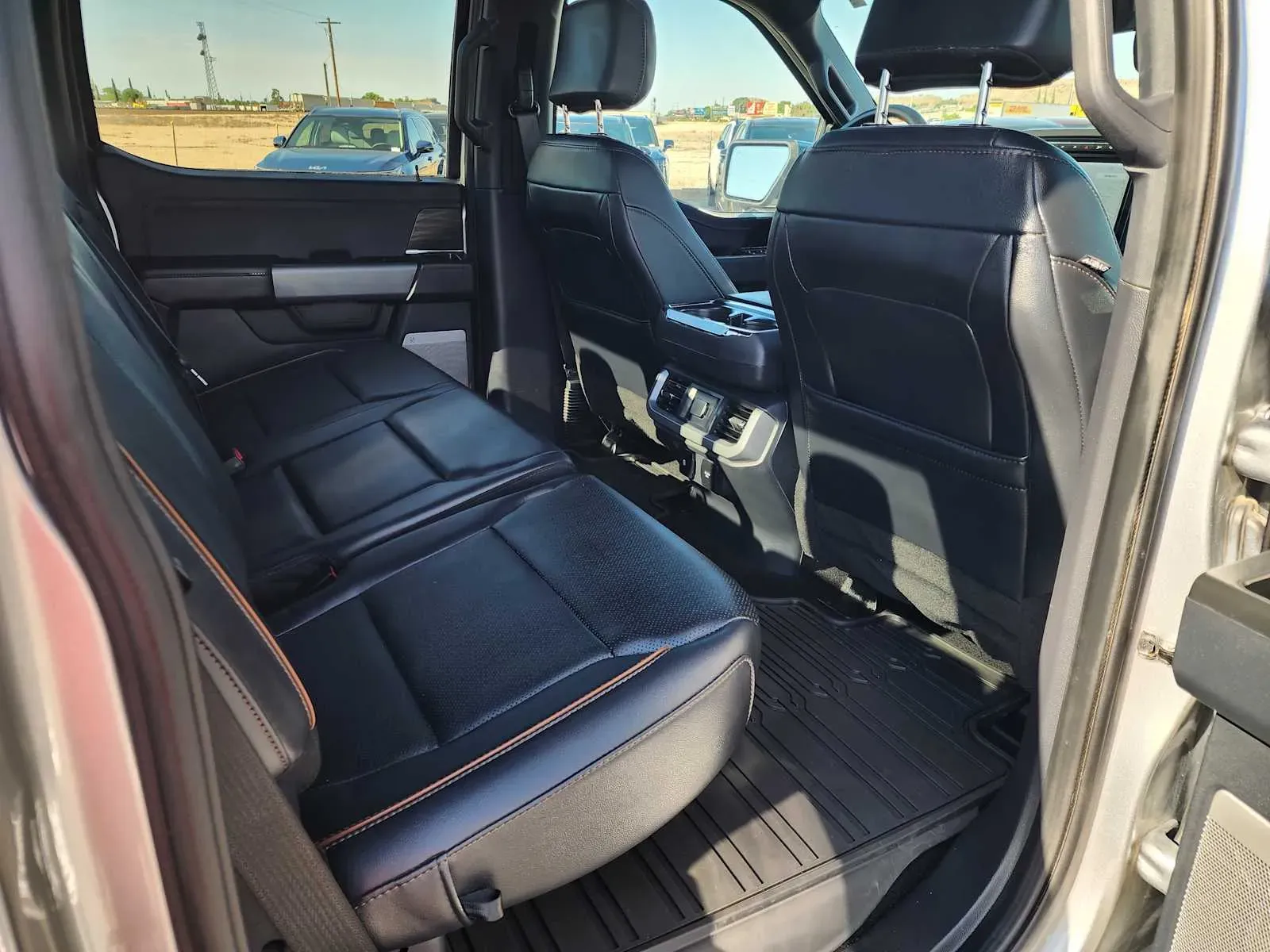 2024 Ford F-150 Lariat - Photo 17