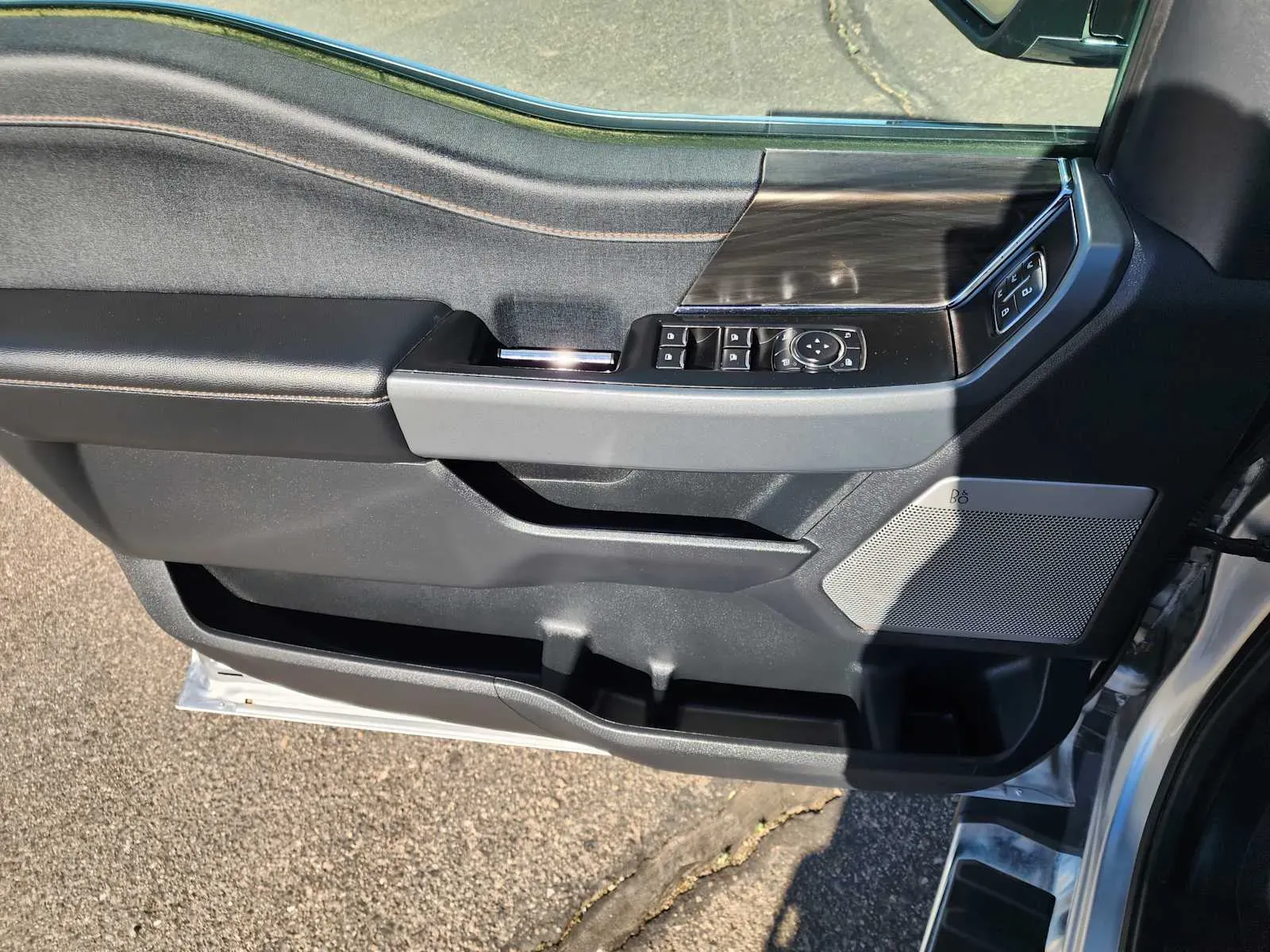 2024 Ford F-150 Lariat - Photo 20