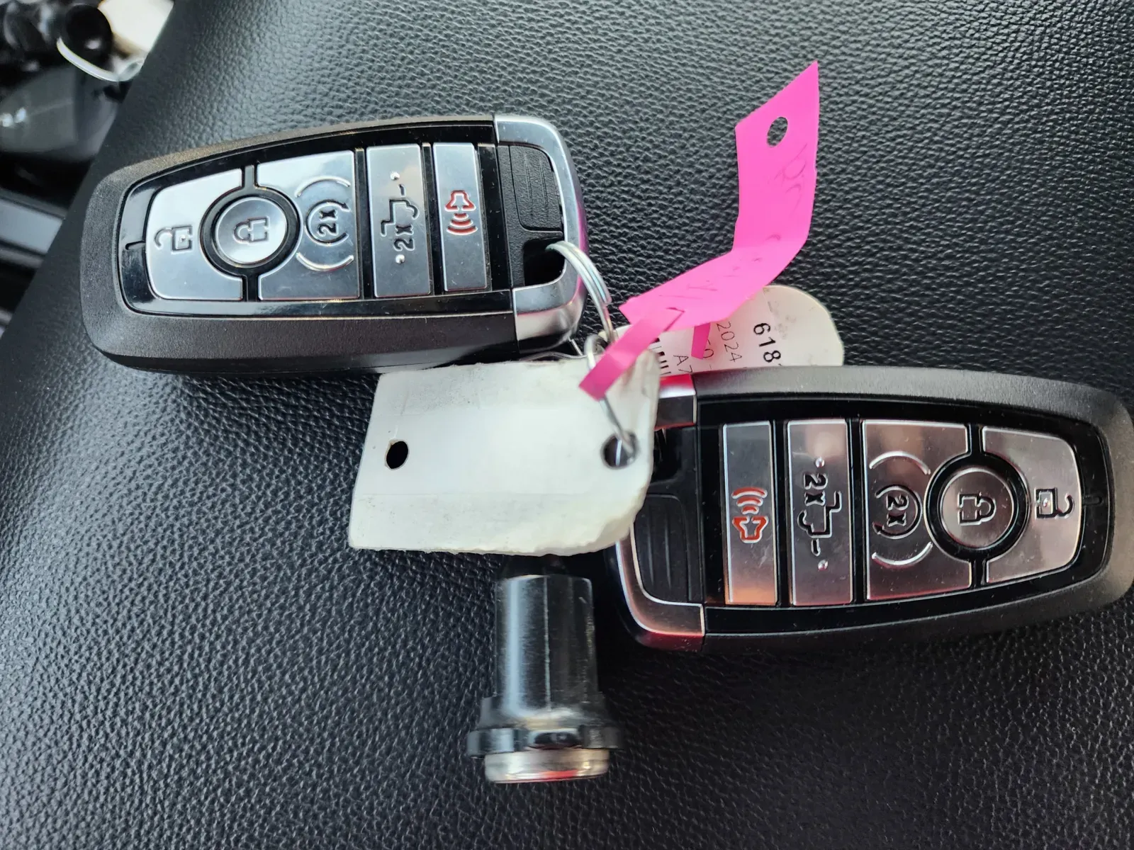 2024 Ford F-150 Lariat - Photo 31