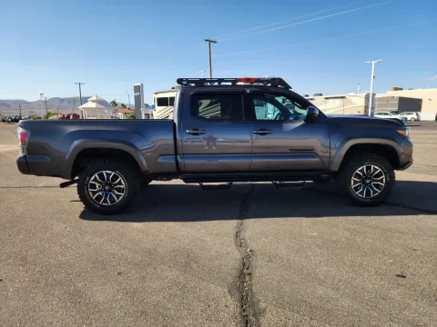 More photos of 2022 Toyota Tacoma at Martin Swanty's Paradise Auto, AZ