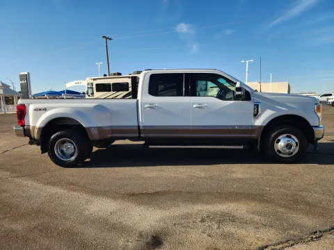 More photos of 2022 Ford Super Duty F-350 DRW at Martin Swanty's Paradise Auto, AZ