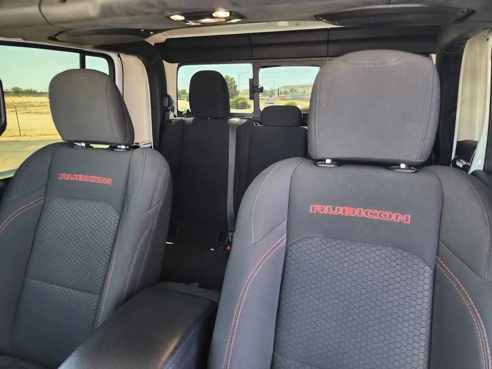 Jeep Gladiator photo 19