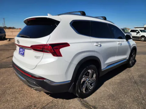 More photos of 2022 Hyundai Santa Fe SEL at Martin Swanty's Paradise Auto, AZ