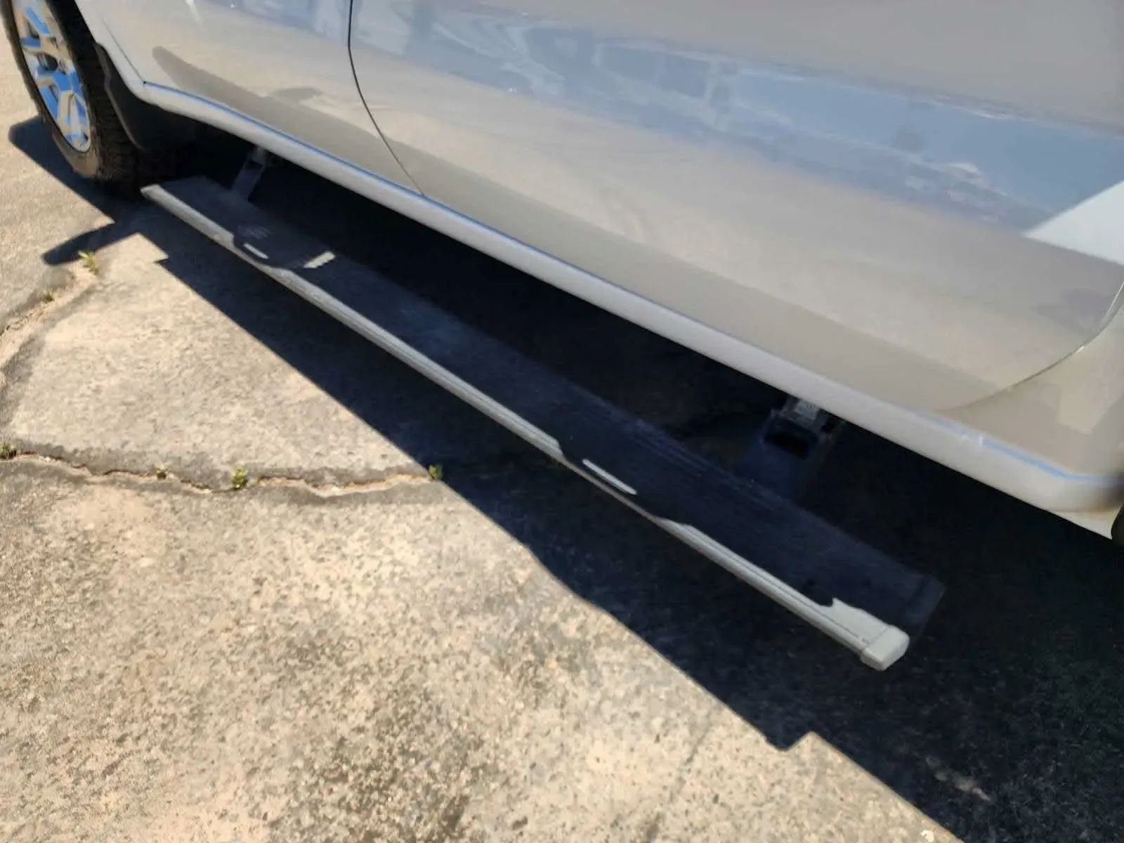 Chevrolet Silverado photo 9