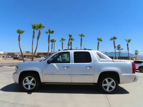 More photos of 2012 Chevrolet Avalanche LTZ at Martin Swanty's Paradise Auto, AZ