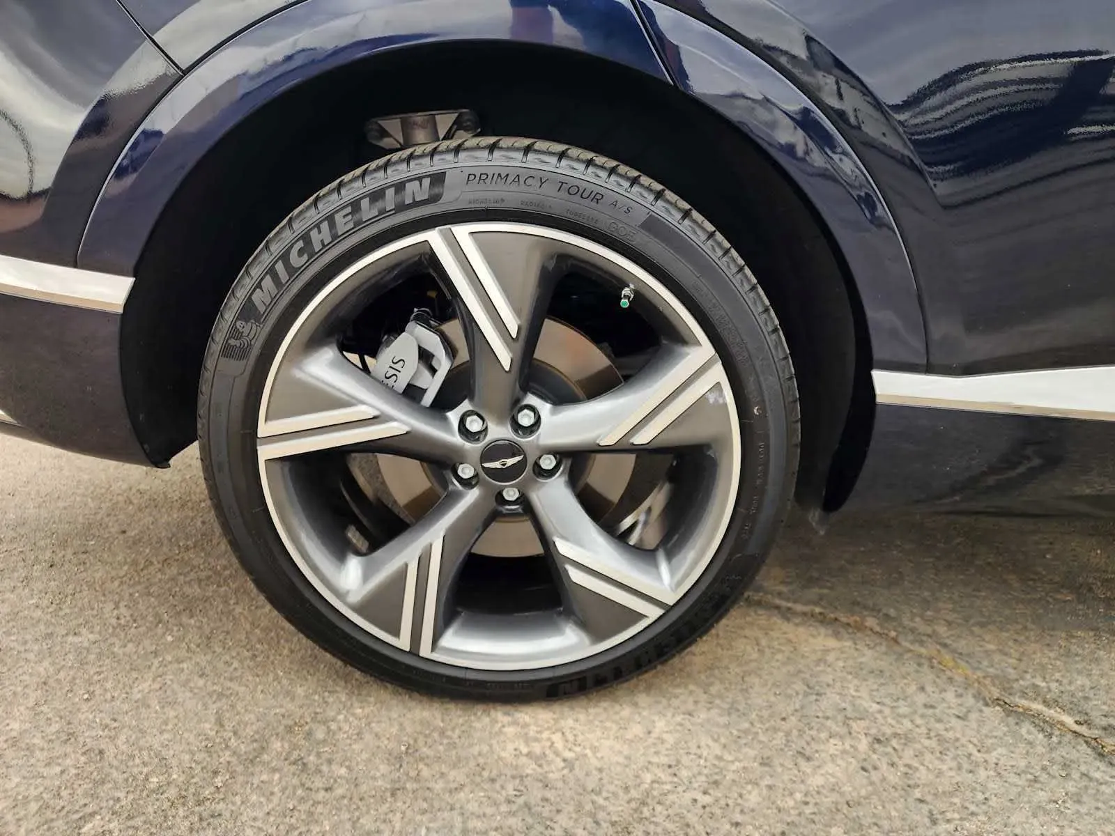 Genesis GV80 photo 11