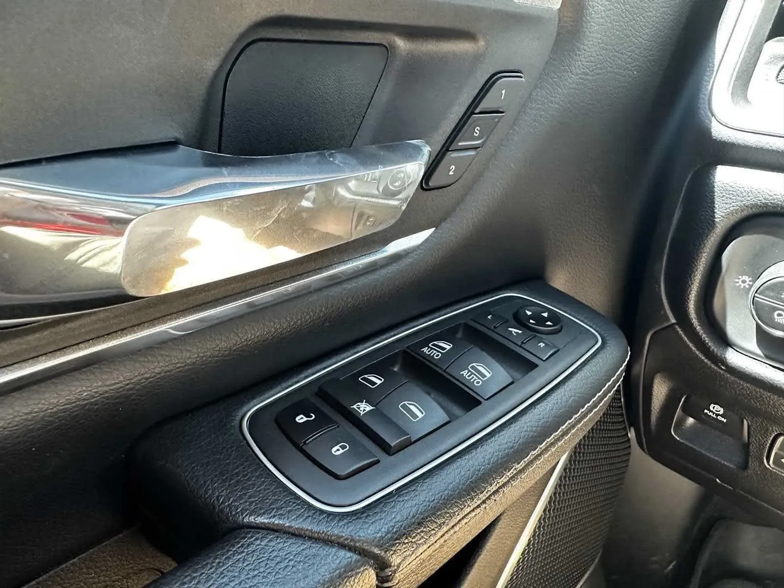 Ram 1500 photo 22